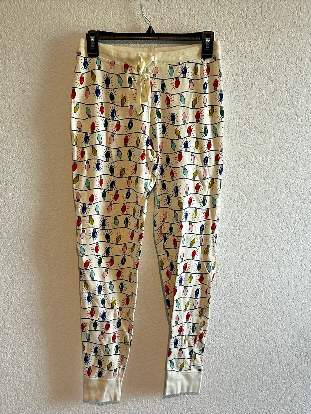 Hanna Andersson Women's Holiday Jogger Pajama Pants Small Christmas Trees Color